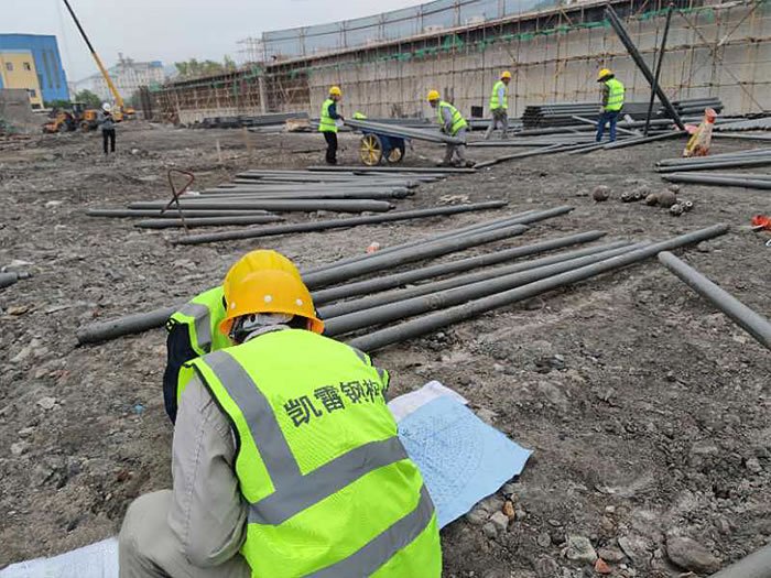 宁德螺栓球网架结构